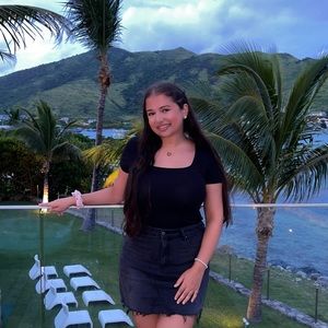Meet your Posher, Melis
